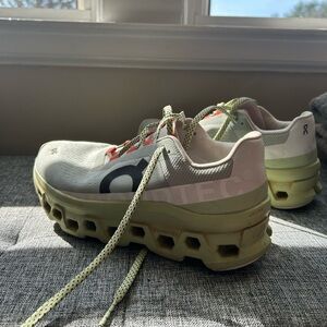 ON cloud monster women’s sneakers size 8